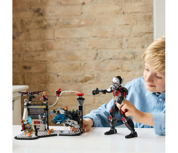 LEGO Marvel 76314 Kapitan Ameryka: Wojna bohaterów - 1284241 - zdjęcie 14